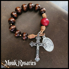 Load image into Gallery viewer, Padre Pio One Decade Leather Loop Rosary with Devotional Medal
